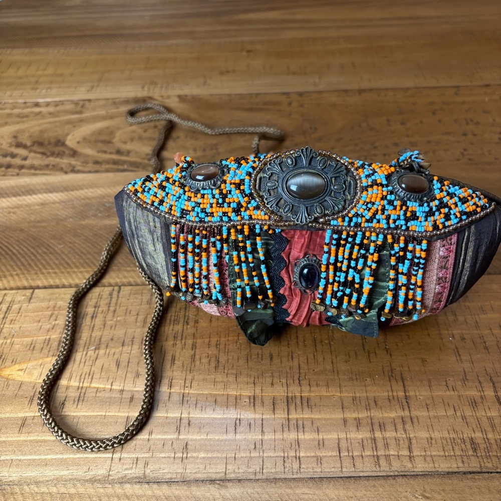 Artisan Beaded Clam Shell Clutch with Beaded Strap
